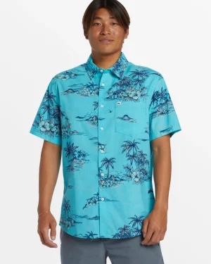 Quiksilver Shirts & Polos>Apero Classic Short Sleeve Shirt - CAPRIAPEROCLASSS