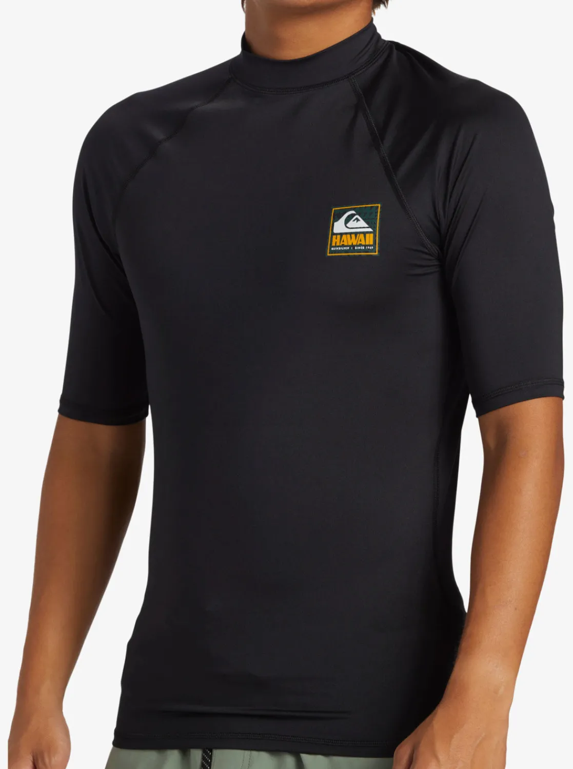 Quiksilver Rashguards>Hawaii Badge UPF50 Short Sleeve Rashguard BLACK