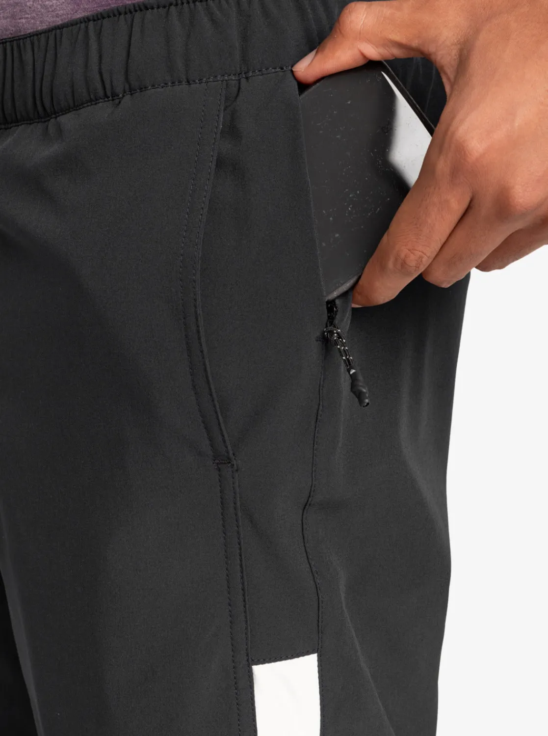 Quiksilver Shorts & Amphibians>Omni 17" Training Shorts BLACK