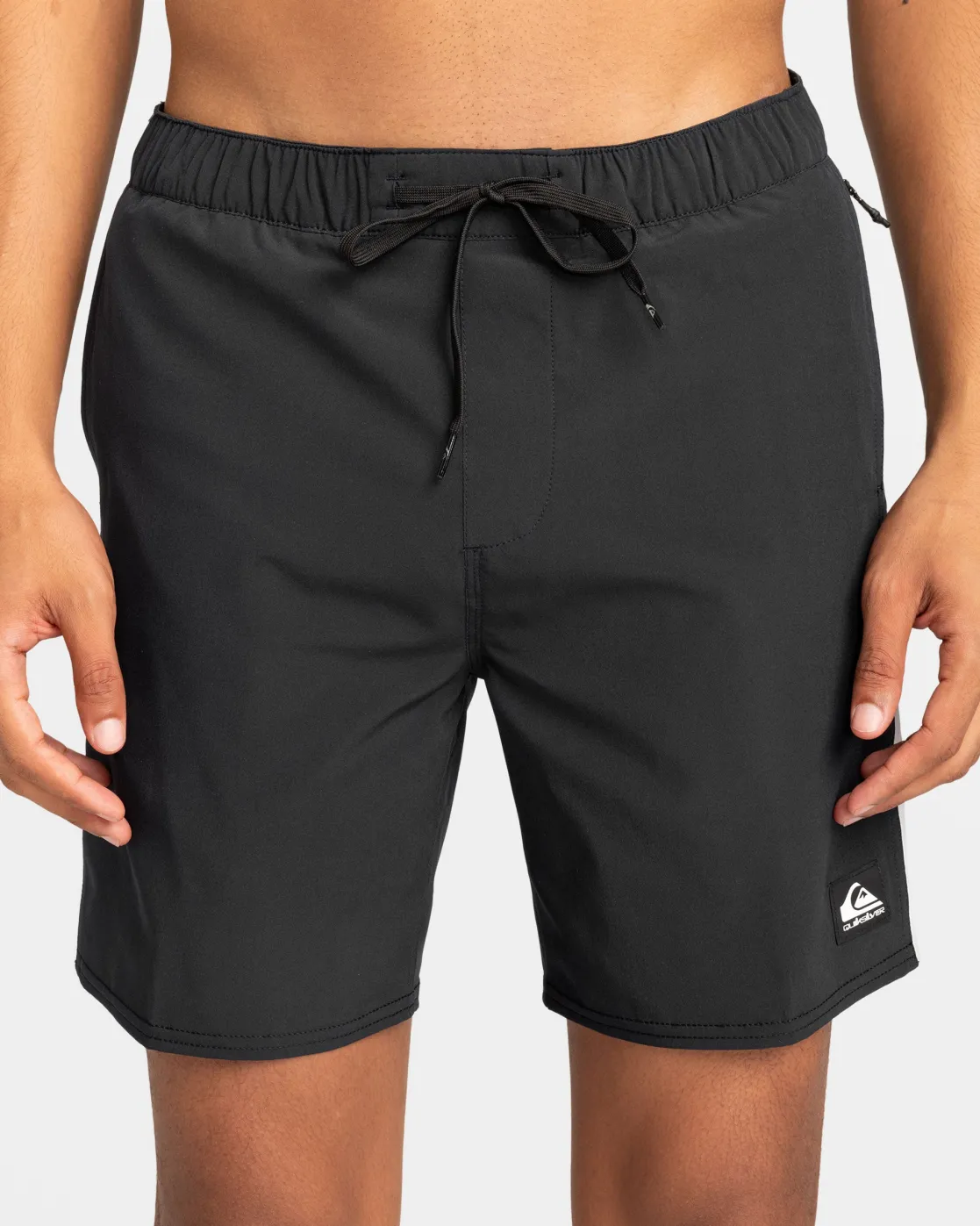 Quiksilver Shorts & Amphibians>Omni 17" Training Shorts BLACK