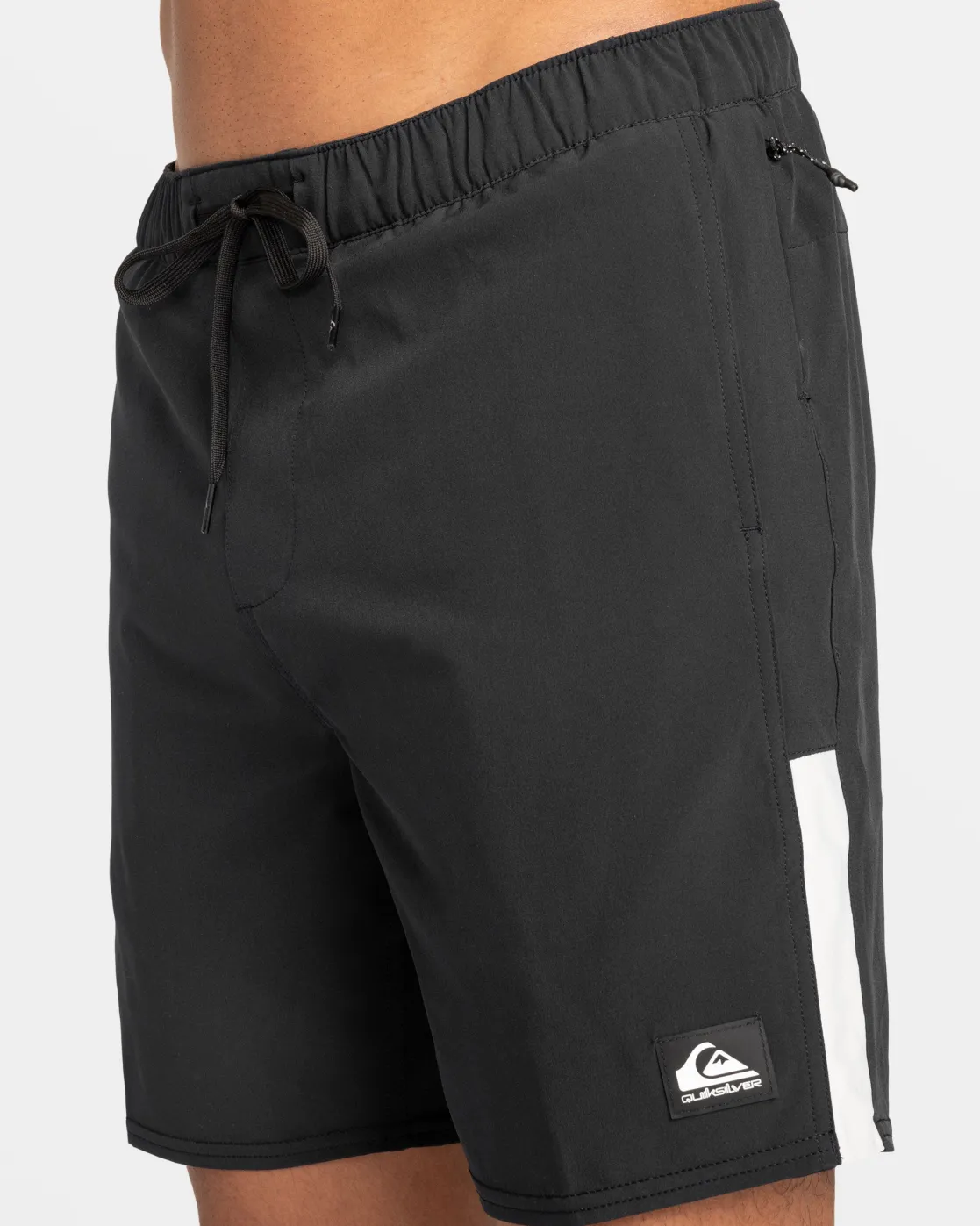 Quiksilver Shorts & Amphibians>Omni 17" Training Shorts BLACK