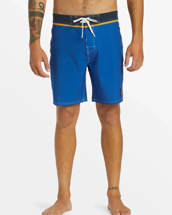 Quiksilver Boardshorts | Boardshorts>Original Straight Leg Solid 18" Boardshorts MONACOBLUE