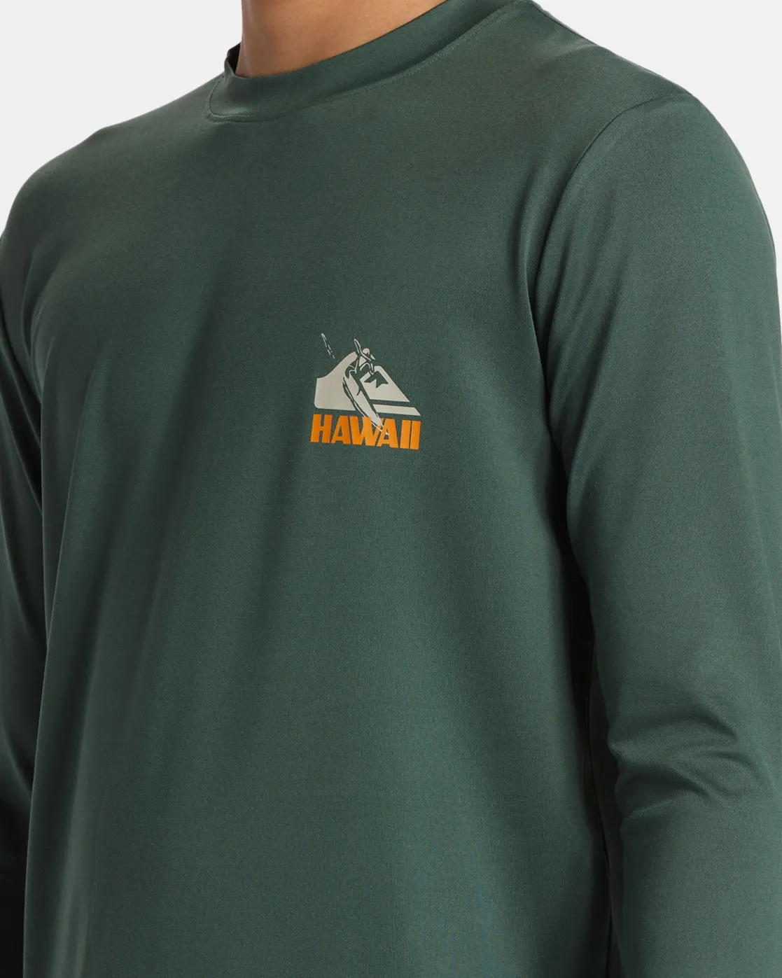 Quiksilver Rashguards>Petroglyph Long Sleeve Surf Tee FOREST