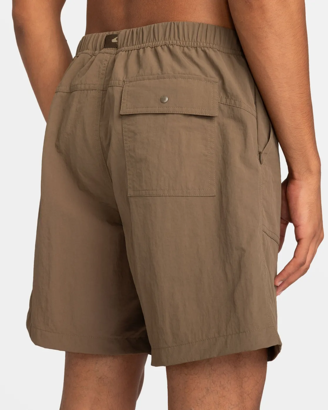 Quiksilver Shorts & Amphibians>Run Ashore 18" Shorts CANTEEN